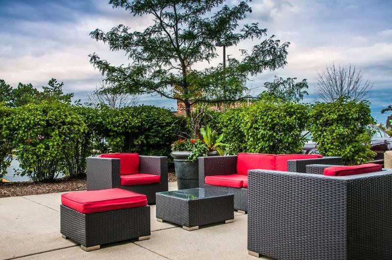 Towneplace Suites By Marriott Chicago Шаумбърг Екстериор снимка