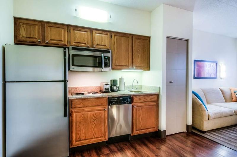 Towneplace Suites By Marriott Chicago Шаумбърг Екстериор снимка